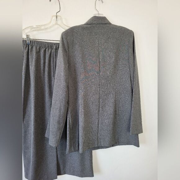 Vintage Courtenay Skirt Suit Gray Double Breasted Midi Career Church Size 10 - Picture 8 of 8